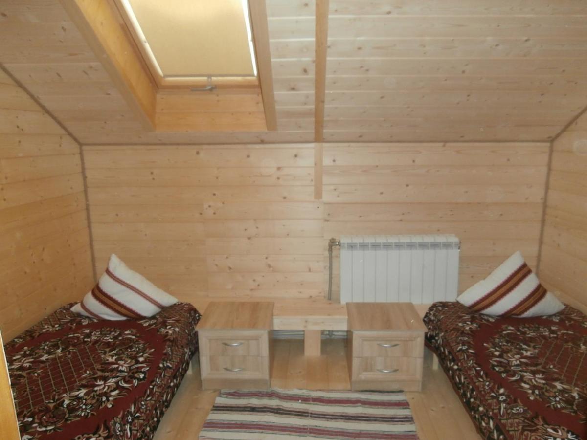 Karpatskiy Domik Izki Extérieur photo